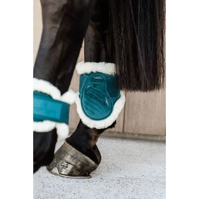 Kentucky Horsewear Kentucky Kogelbeschermer Young Horse Velvet Vegan Bont Emerald - Afbeelding 4
