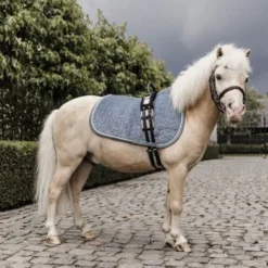 Kentucky Horsewear Kentucky Zadeldekje Velvet Lichtblauw Pony